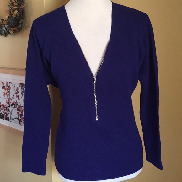 The KOOPLES Sport Size LARGE Cashmere Wool Pull-Over 1/3 Exposed Zip $245 NEW - Picture 1 of 8